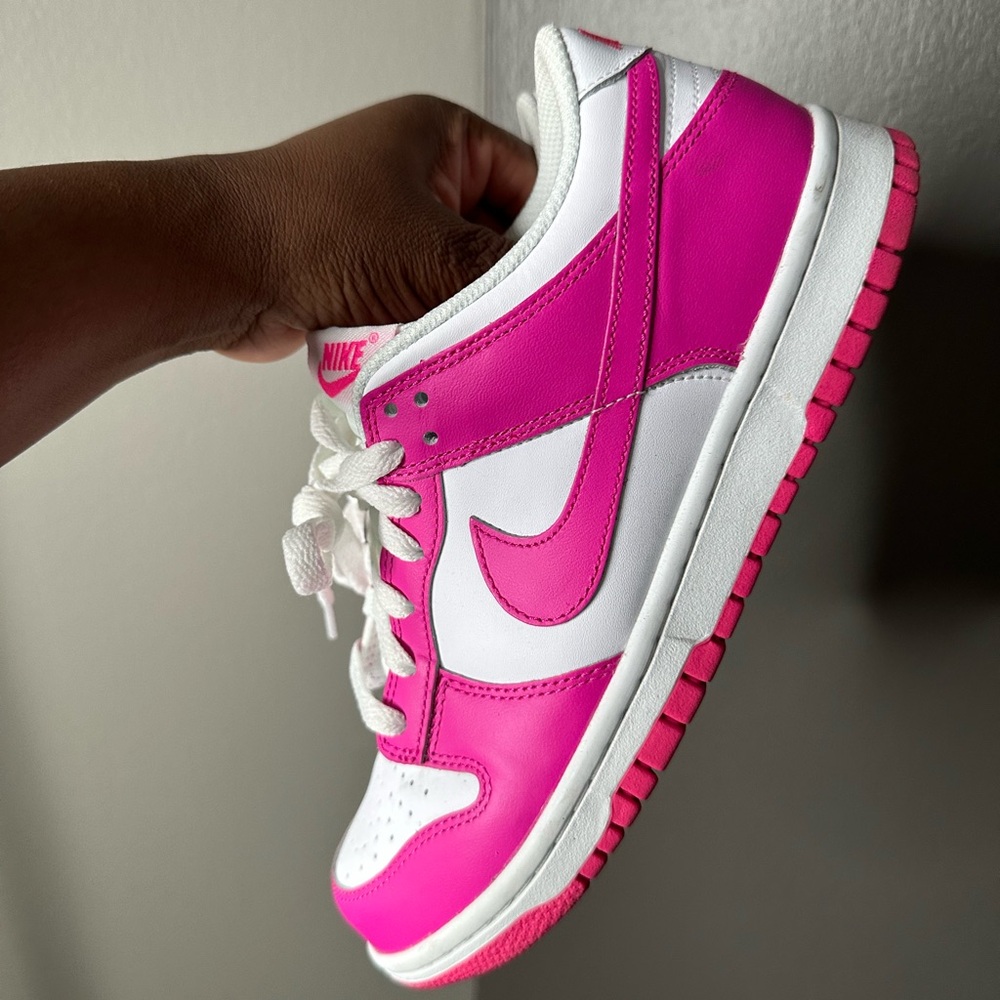 Nike Dunks Women's Pink and White Sneakers Size 7 Y Kids